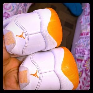 low citrus jordan 11 5y🦋🧡